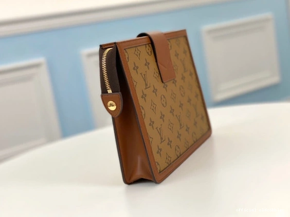 Official oldcobbler CHANELUTCH LOUIS VUITTON 0711